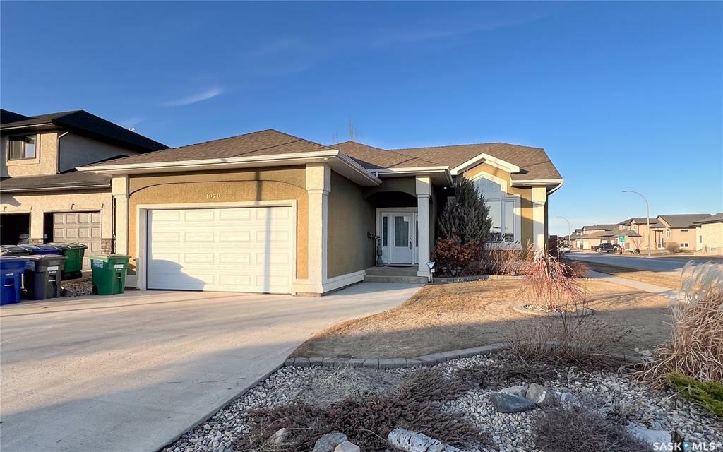 1070 Ledingham Lane  Saskatoon SK S7V 0B7 photo