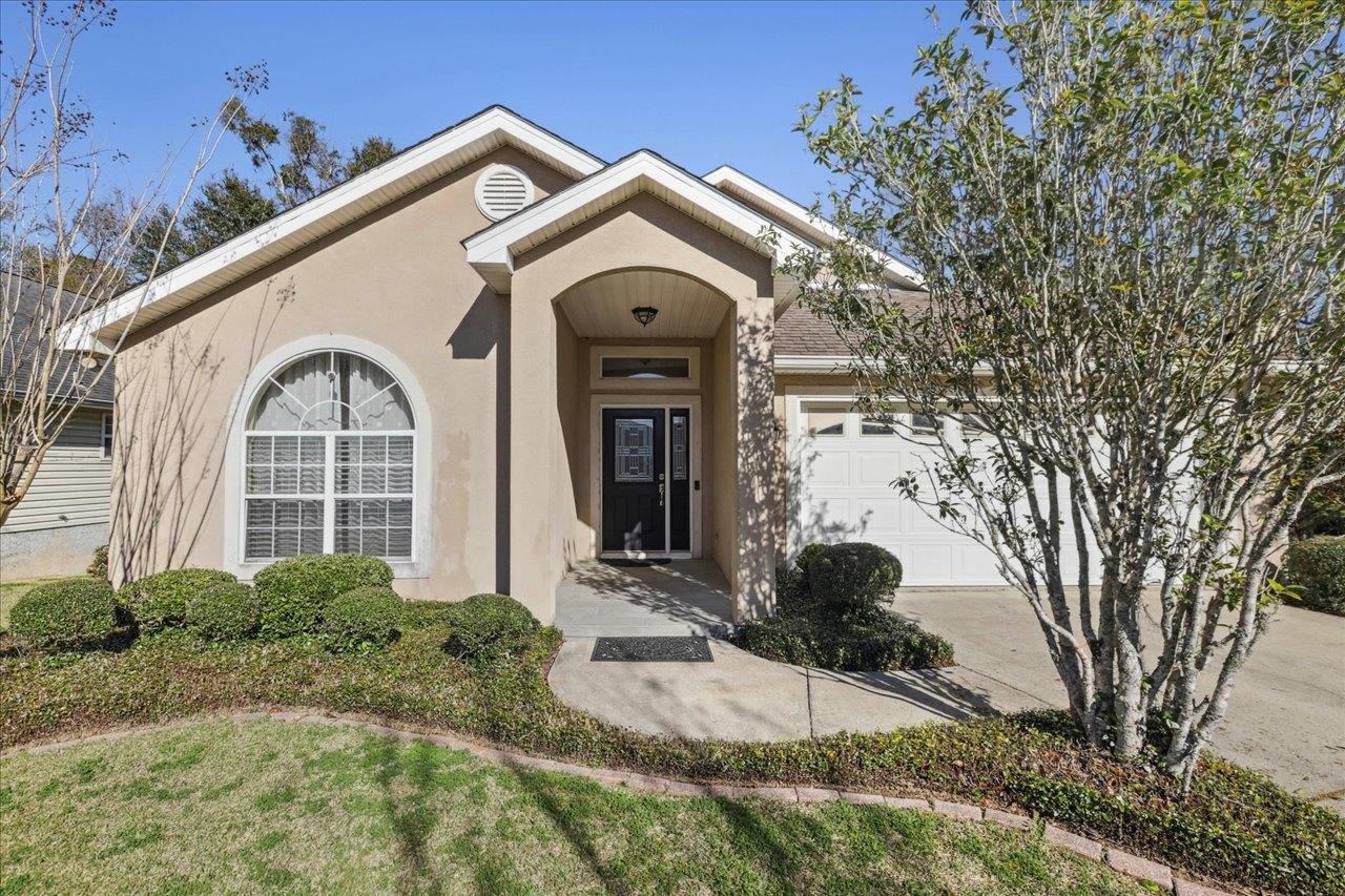 Property Photo: 7019 Shady Grove Way FL 32312