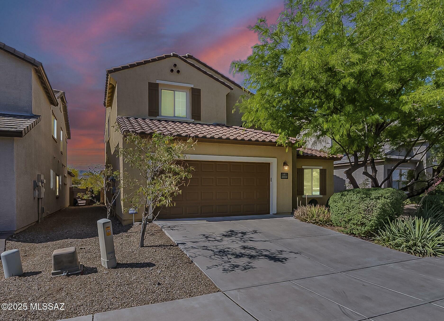 Property Photo: 11024 E White Sage Drive AZ 85747