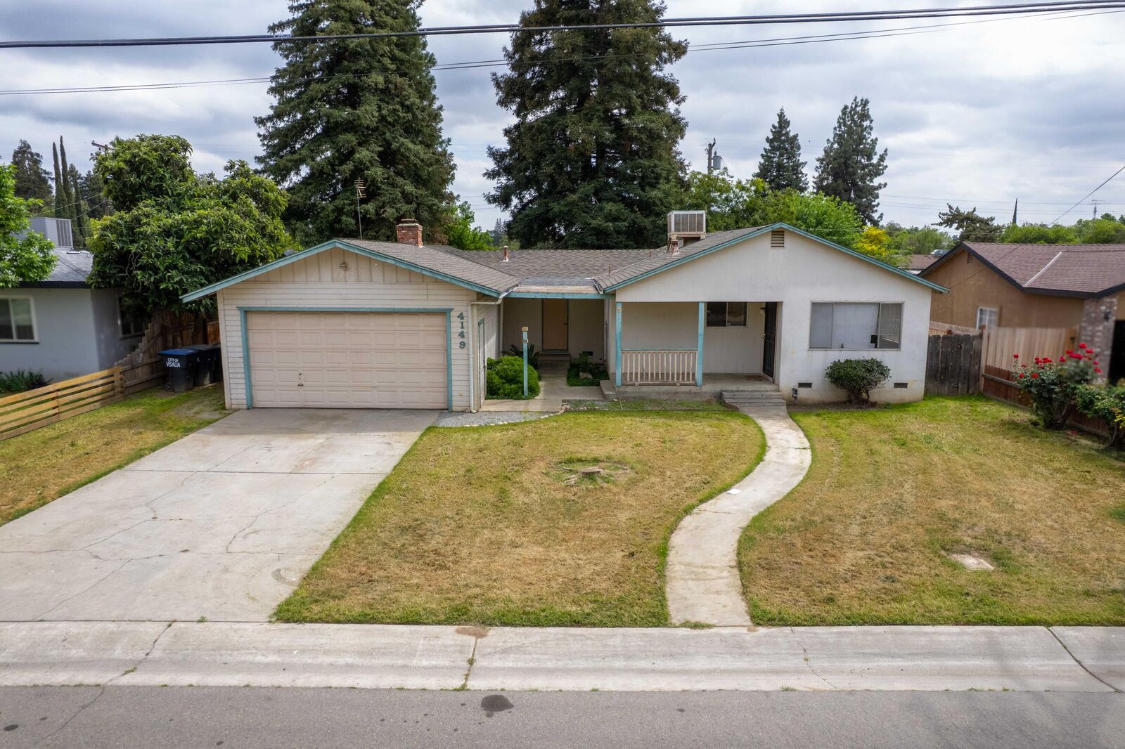Property Photo: 4149 W Hurley Avenue CA 93291