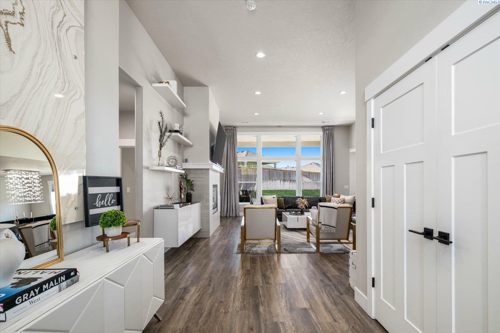 Property Photo: 4918 Bighorn Dr. WA 99301