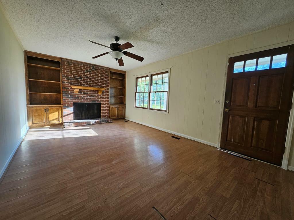 Property Photo:  1318 Newton Drive  GA 31794 
