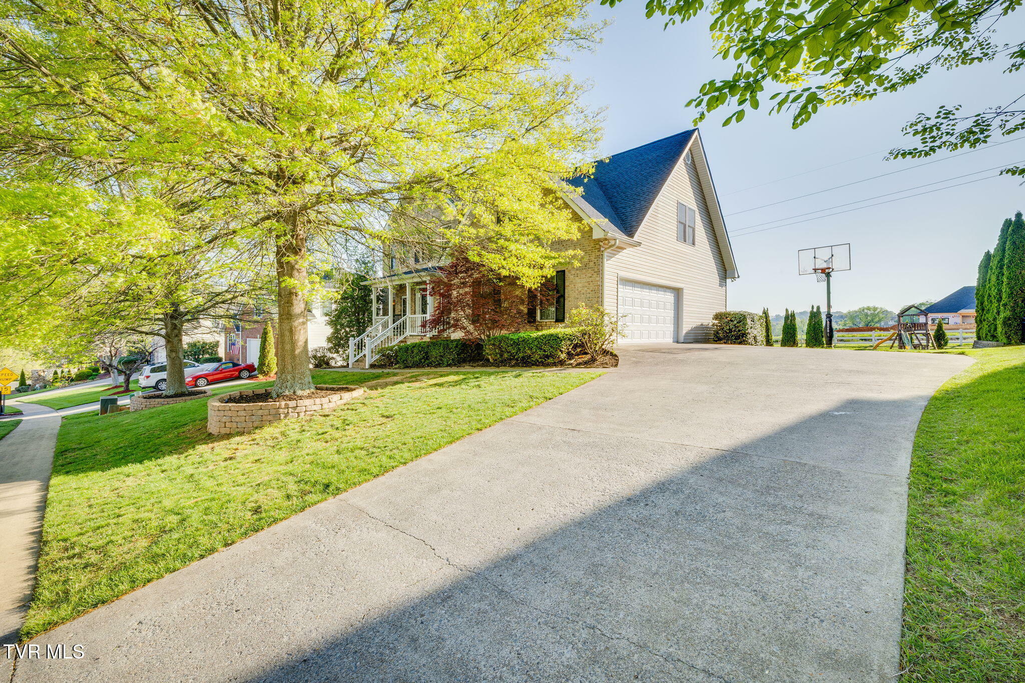 Property Photo: 105 Emerald Chase Circle TN 37615