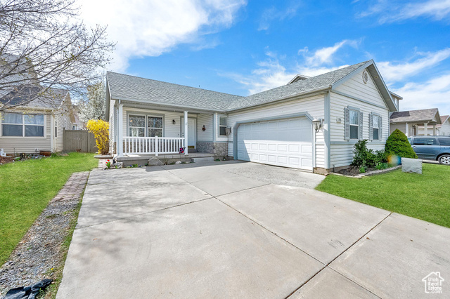 Property Photo: 3908 E Smith Ranch Rd N UT 84005