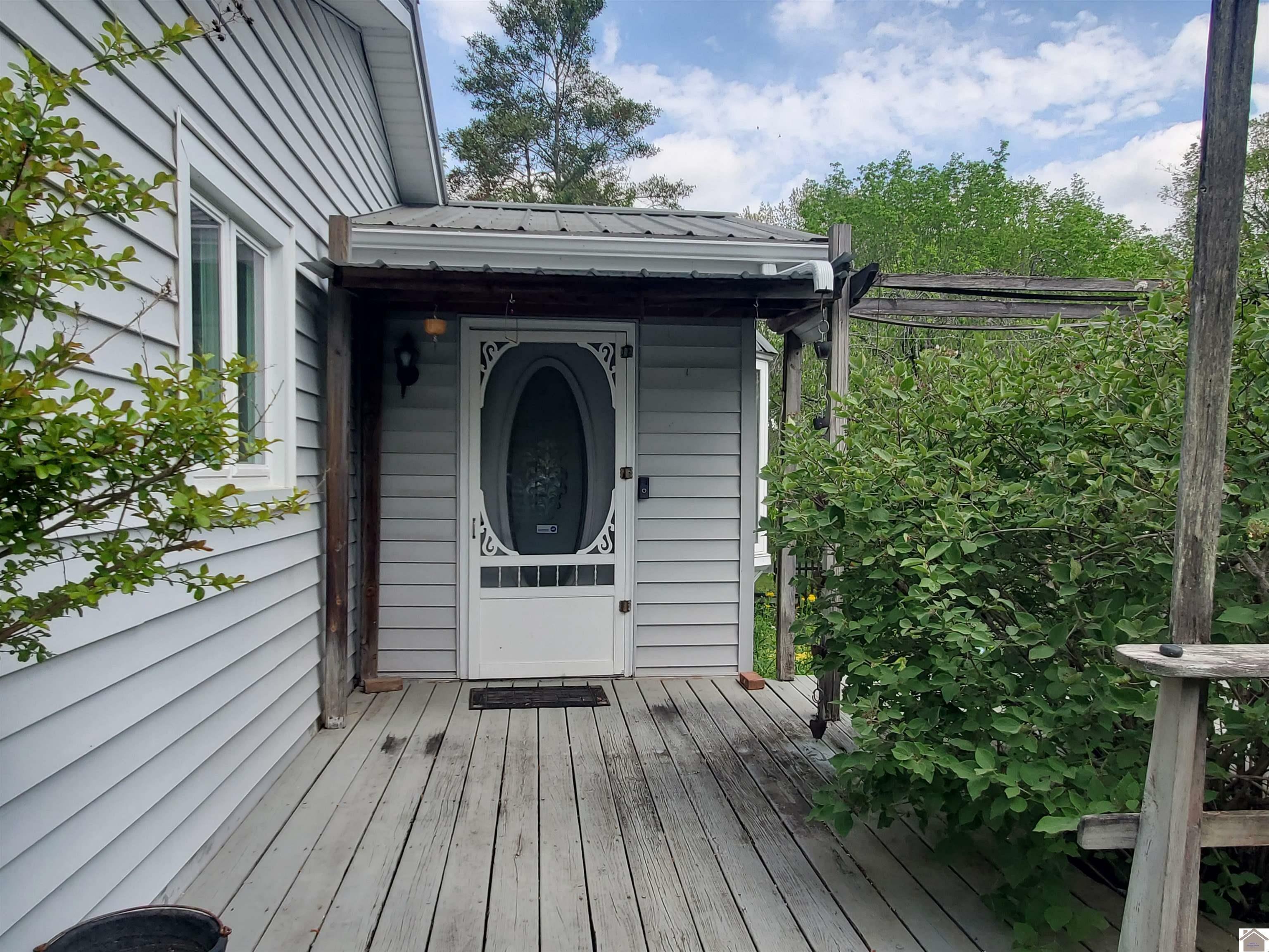 Property Photo: 1230 Kenmar Road KY 42003