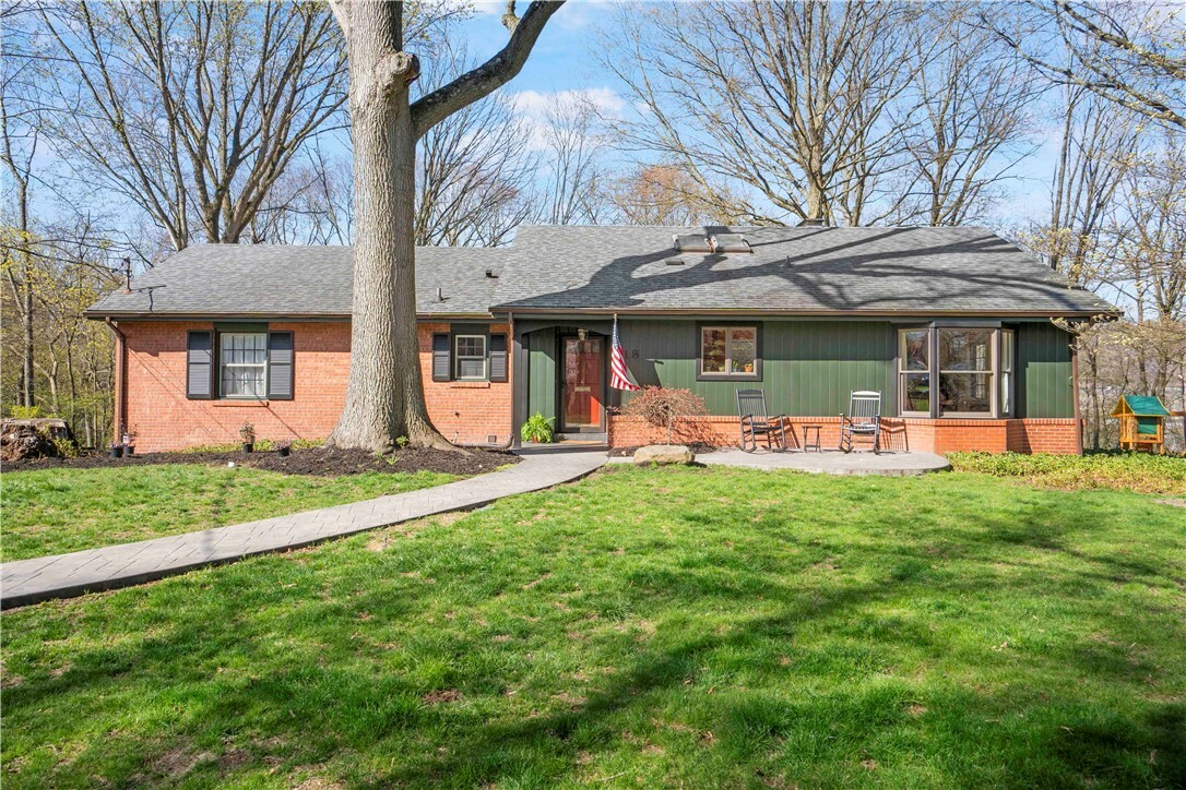 Property Photo: 18 Oakglen Drive PA 15139