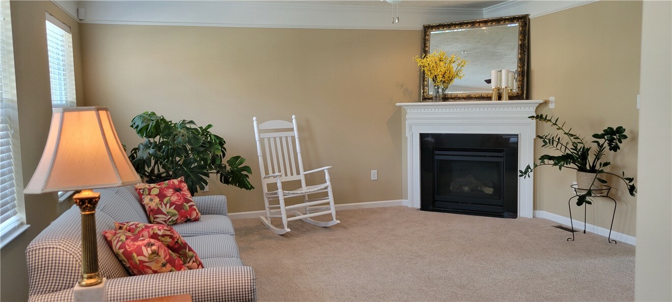 Property Photo: 239 Grace Manor Drive PA 15108
