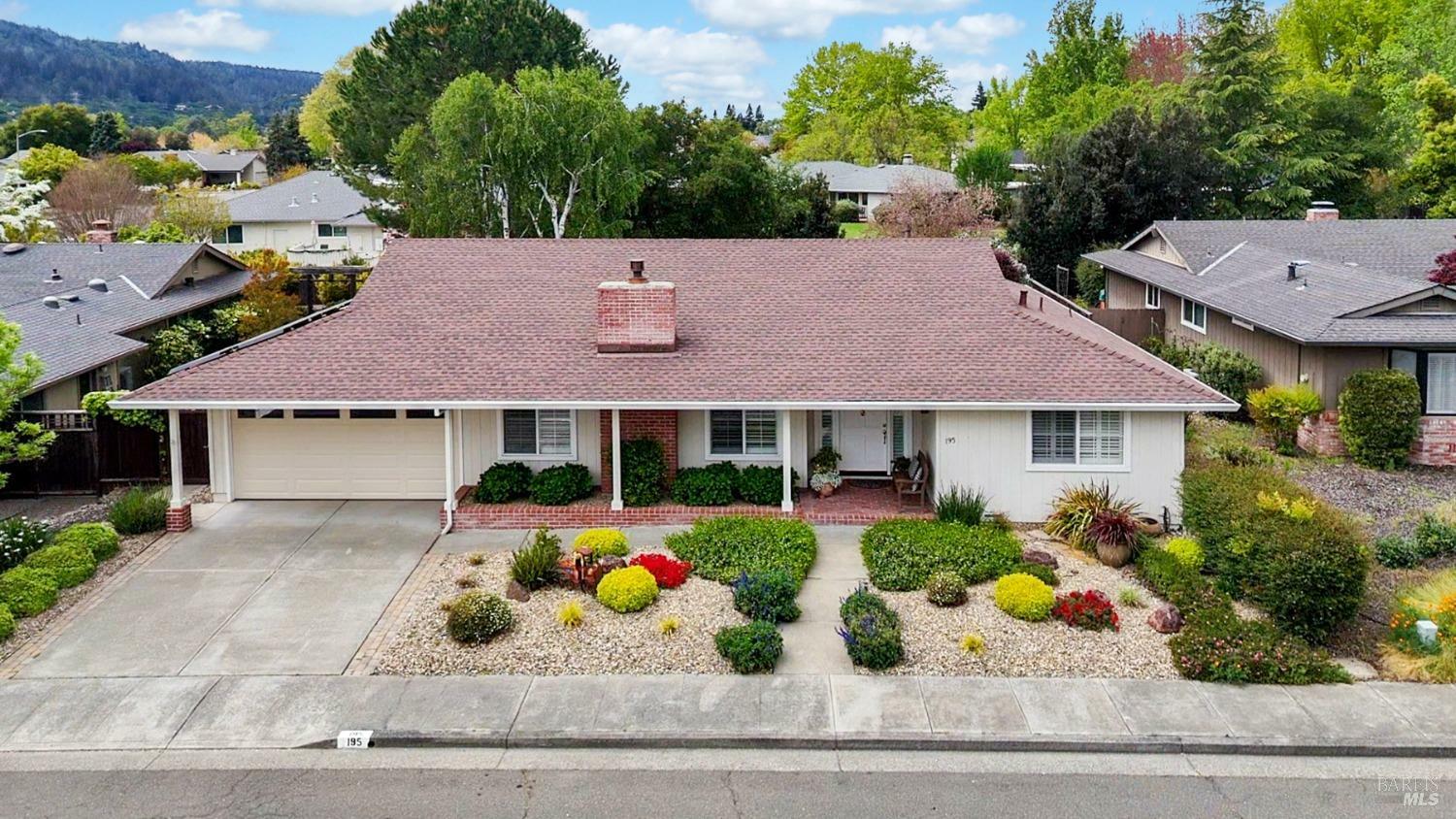 Property Photo: 195 Mountain Vista Place CA 95409