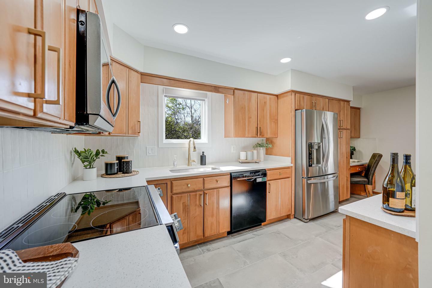 Property Photo: 15230 Louis Mill Drive VA 20151