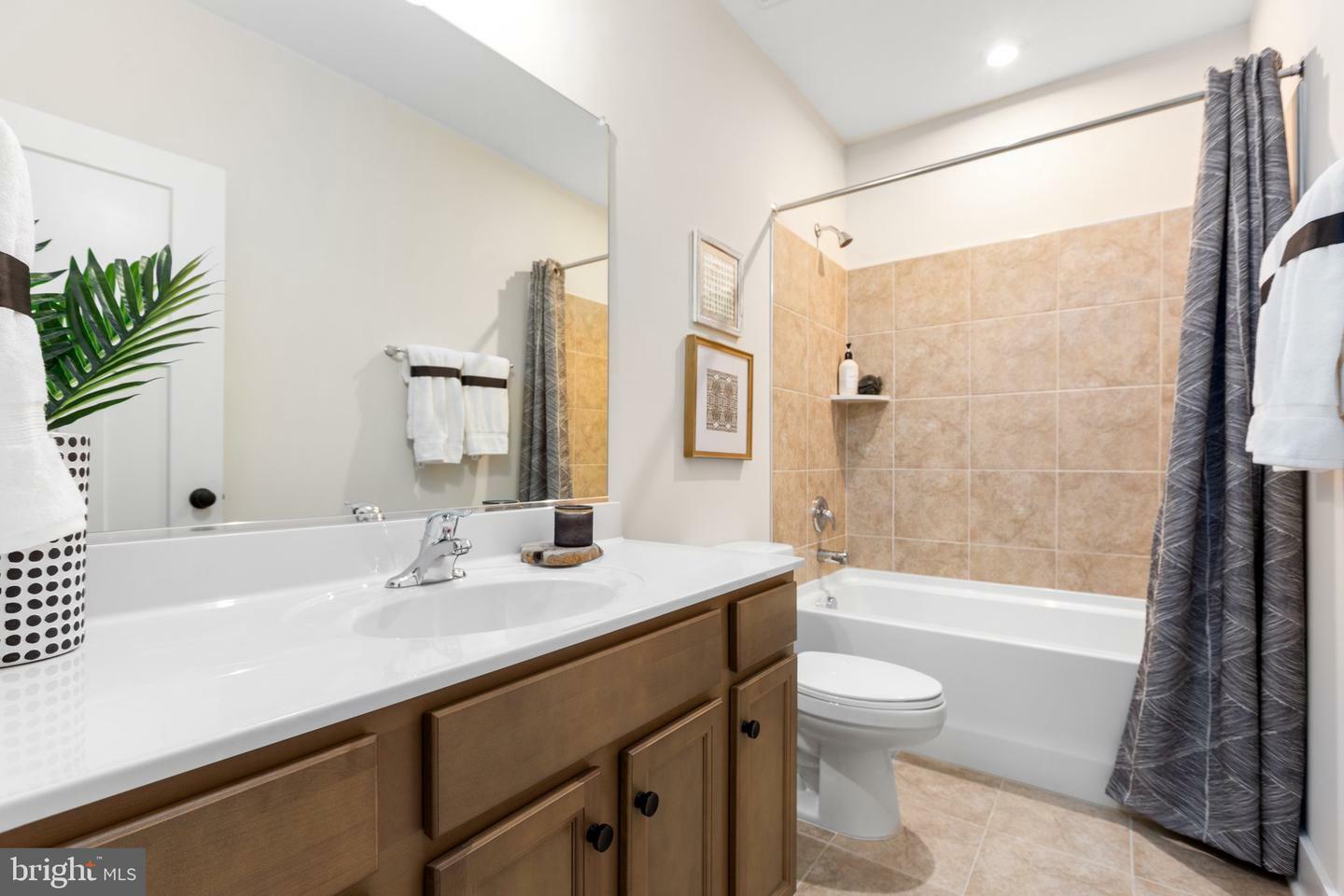 Property Photo: 1 Blakely Street VA 22408