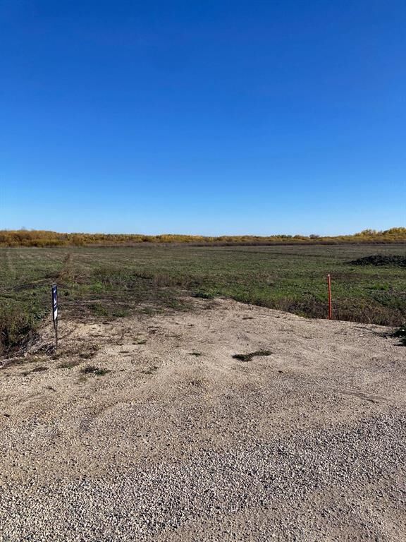 Property Photo: 321 Ludwick Road MB R1C 0B8