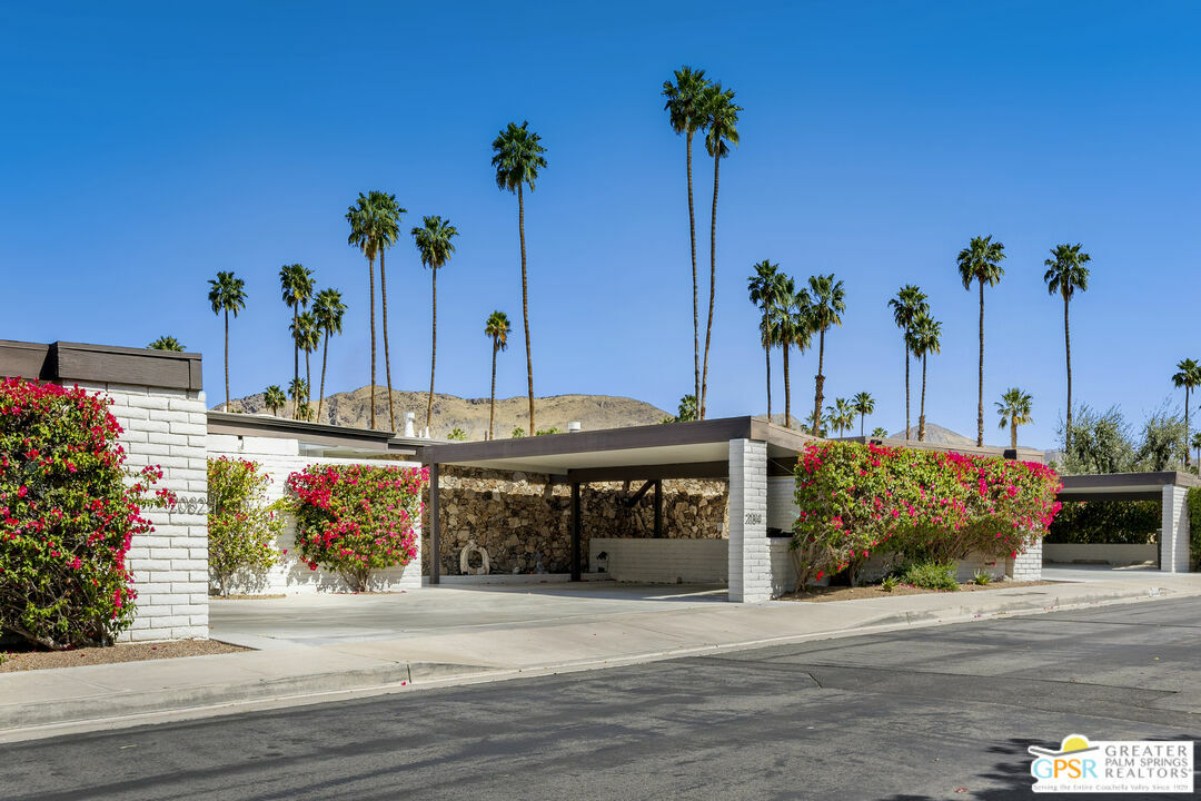 2084 S Lagarto Way  Palm Springs CA 92264 photo