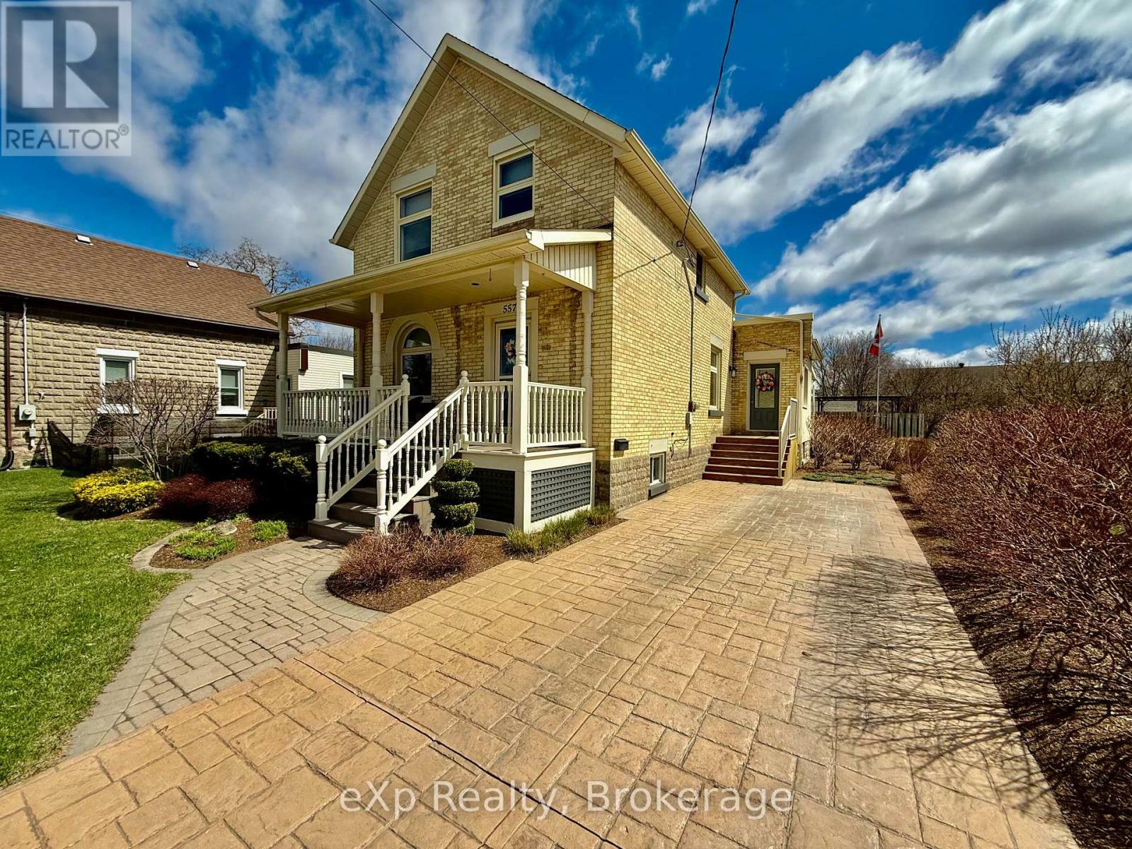 Property Photo: 557 12th Avenue ON N4N 2V4