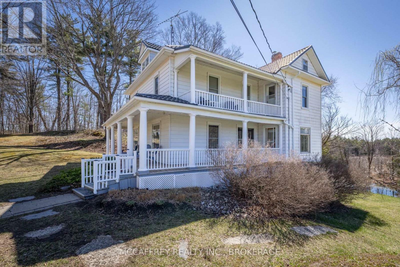 Property Photo: 5507 Opinicon Road ON K0H 2L0