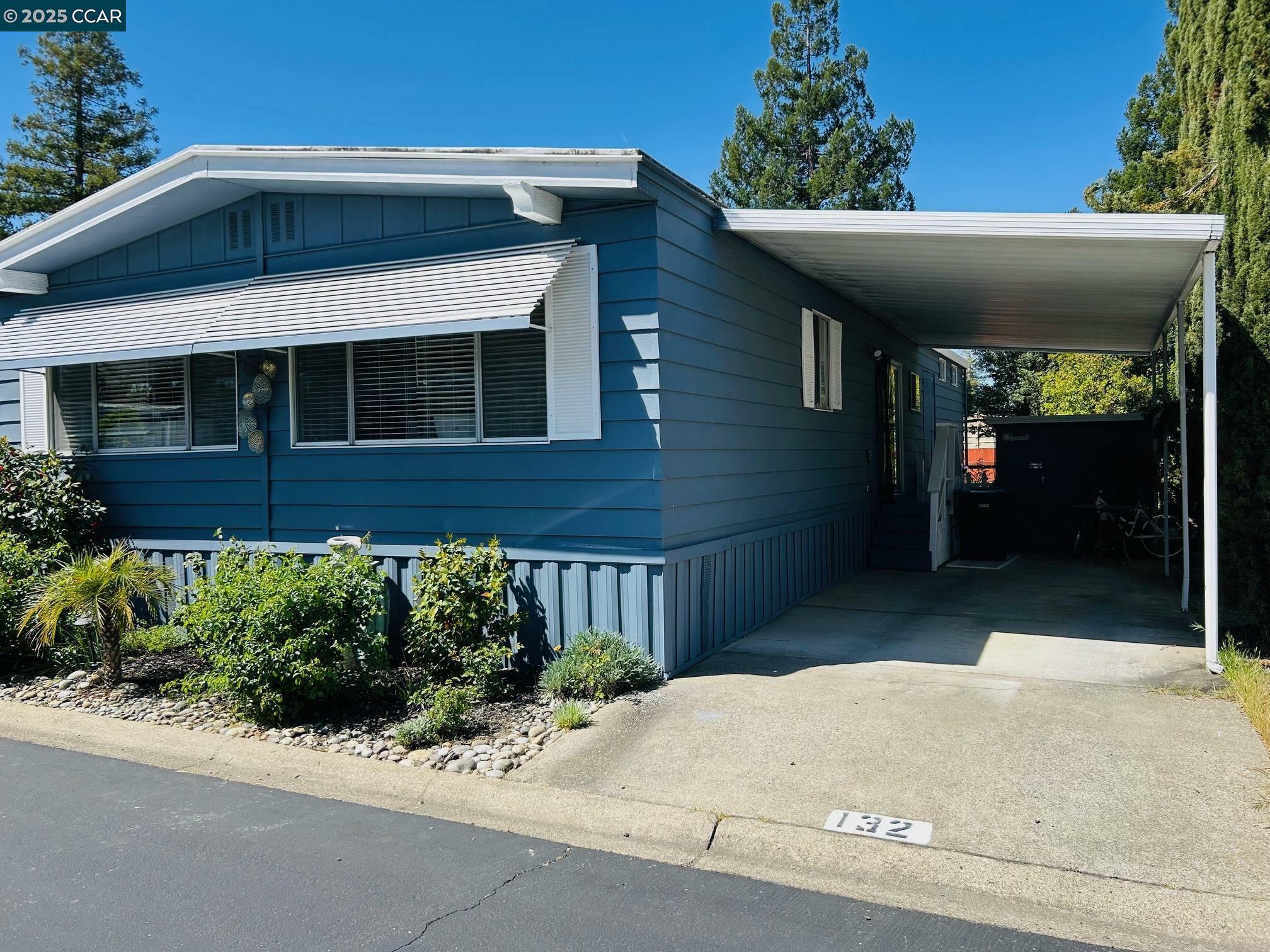 Property Photo: 3231 Vineyard Ave 132 CA 94566