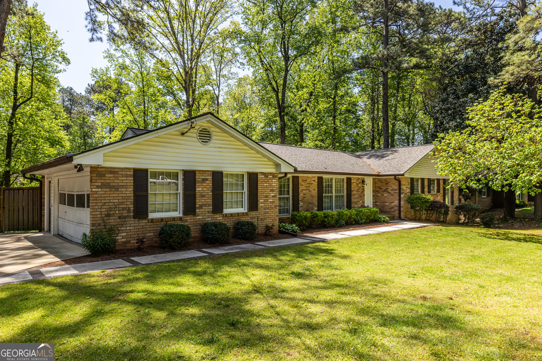 1602 Shamrock Trail SE  Smyrna GA 30080 photo