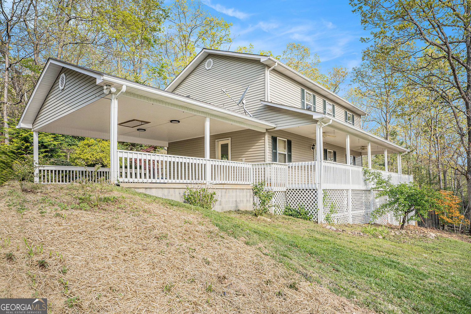 Property Photo:  542 Sharp Top Circle  GA 30512 