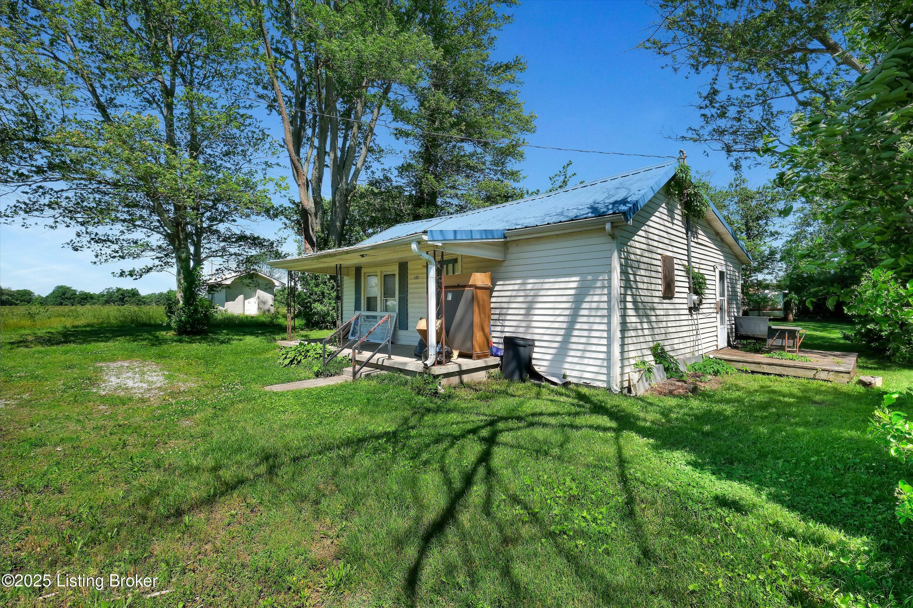 Property Photo: 105 Sherman St KY 42762