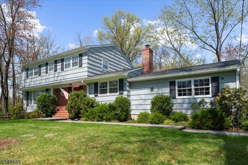 Property Photo: 2 Wedgewood Dr NJ 07920