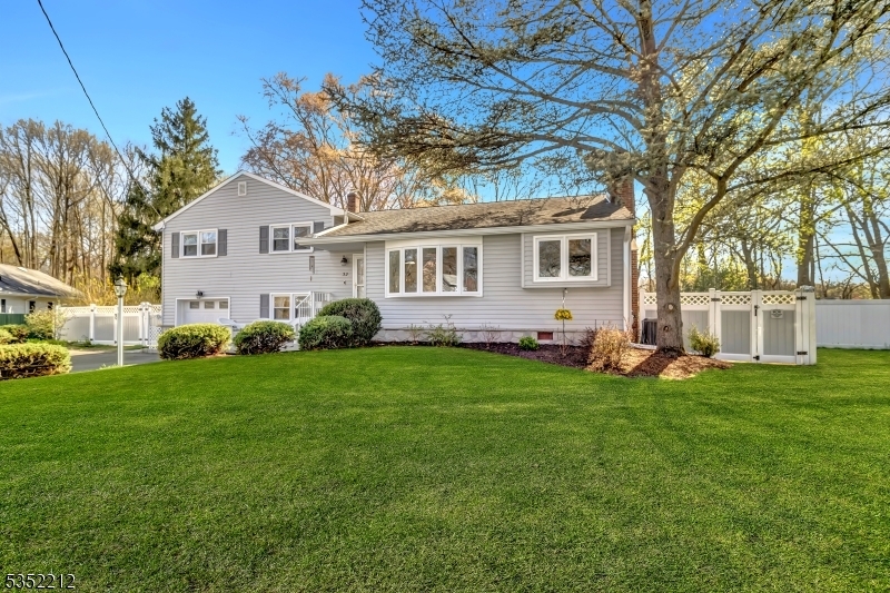 Property Photo: 32 Briar Cir NJ 08812