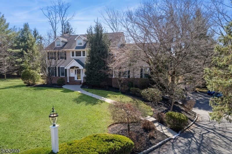 Property Photo: 1105 Raritan Rd NJ 07076