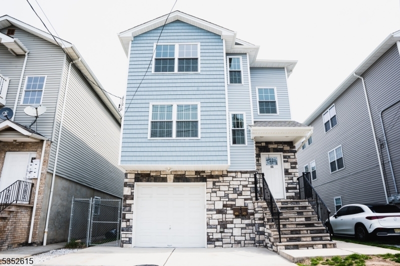 Property Photo: 655 Court St 3 NJ 07206