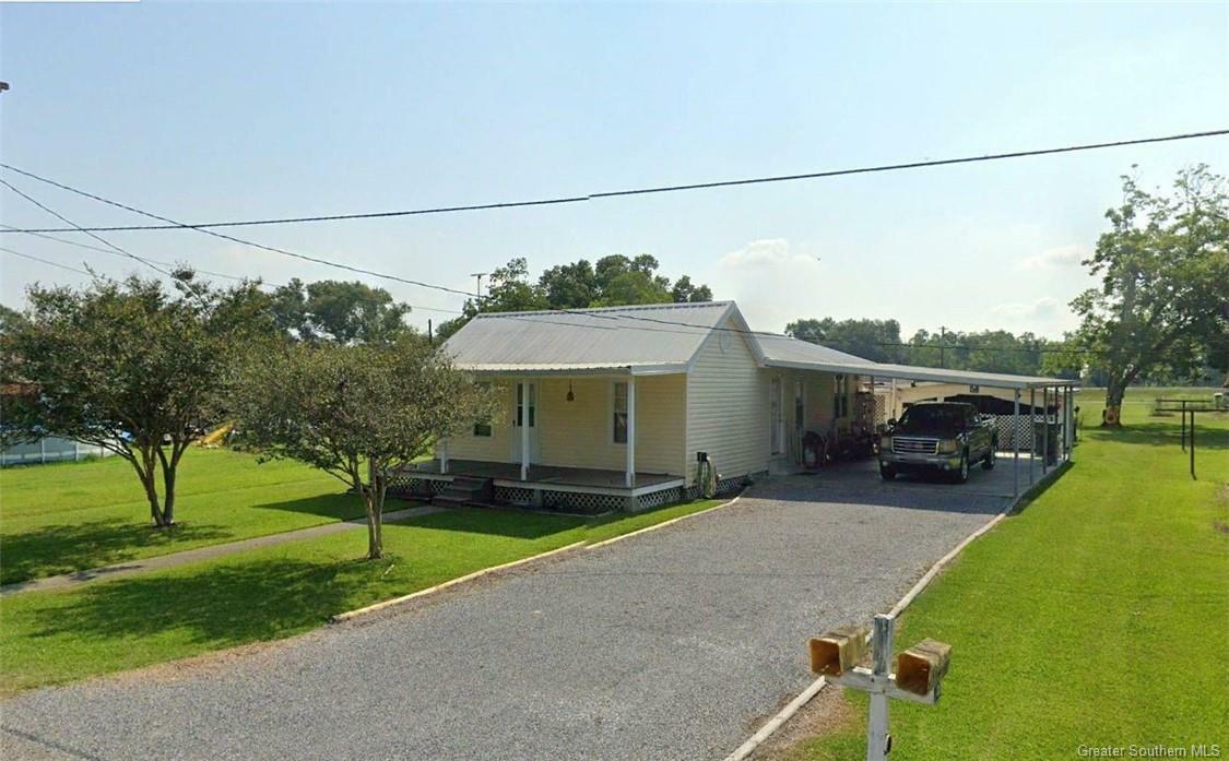 Property Photo: 204 Arthur Street LA 70591