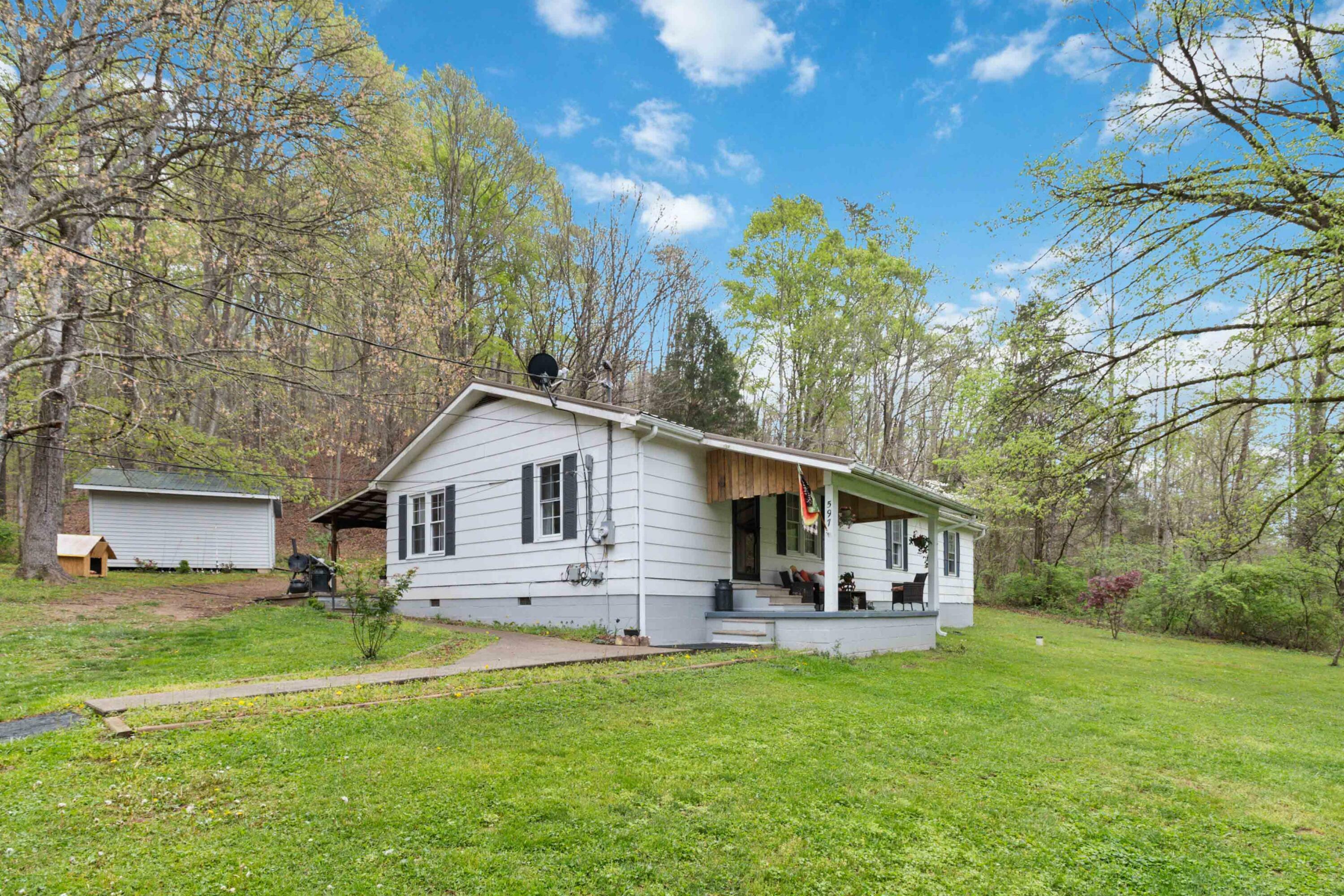 Property Photo: 597 Snow Creek Road KY 40312