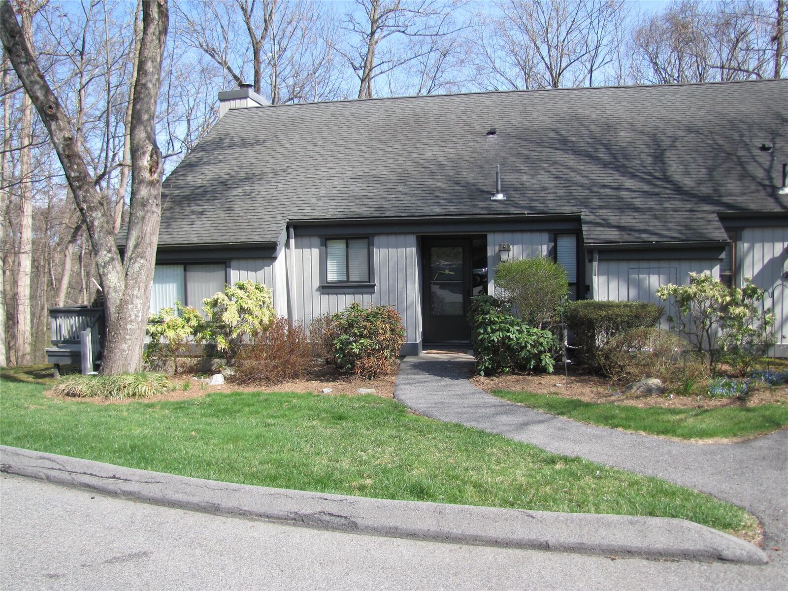 Property Photo:  329 Heritage Hills A  NY 10589 