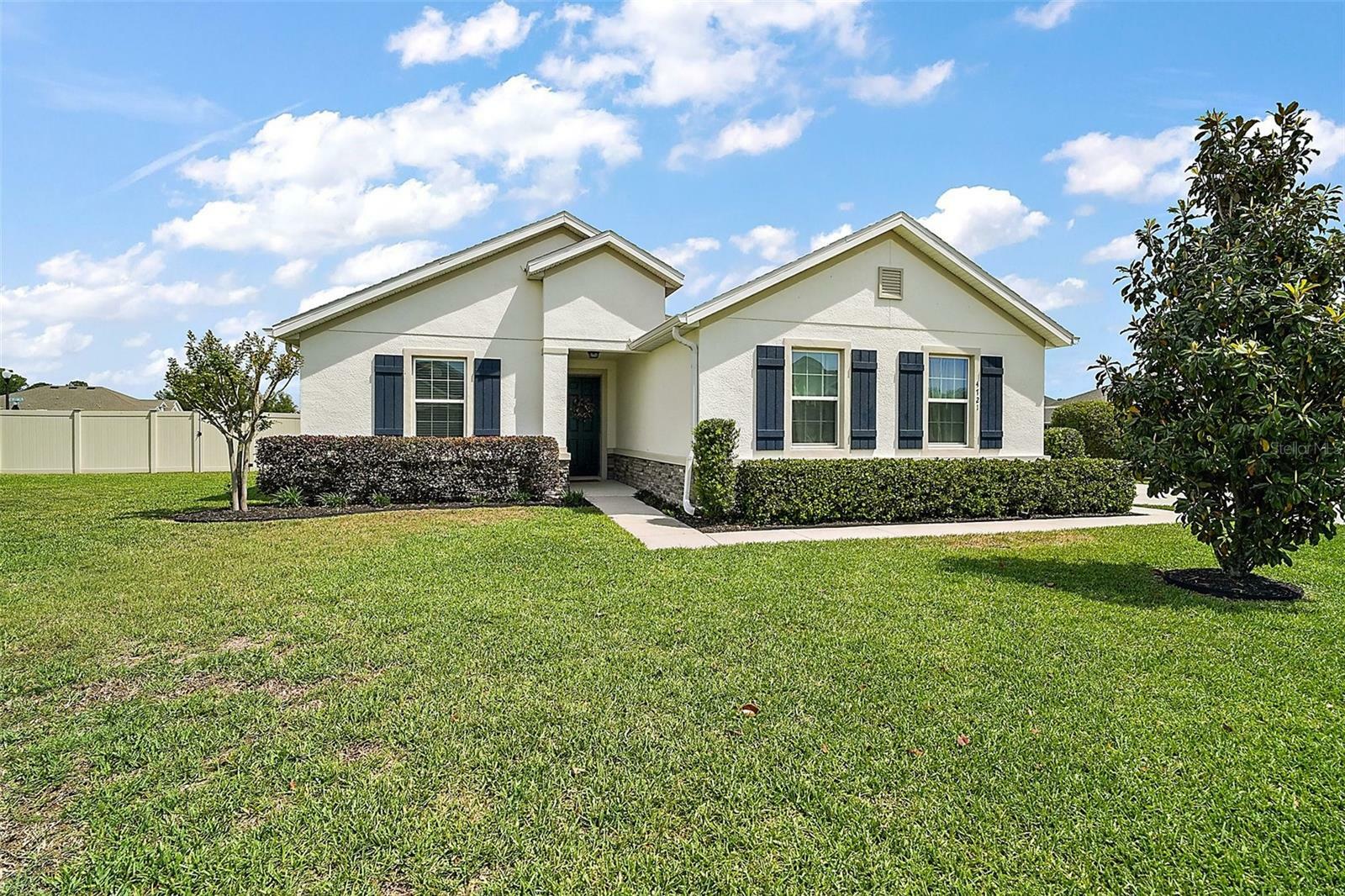 Property Photo: 4721 SE 36th Street FL 34480