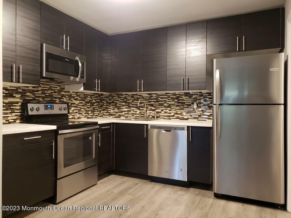 136 Amberly Drive Q  Manalapan NJ 07726 photo