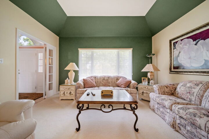 Property Photo:  5632 Fairview Avenue  IL 60516 