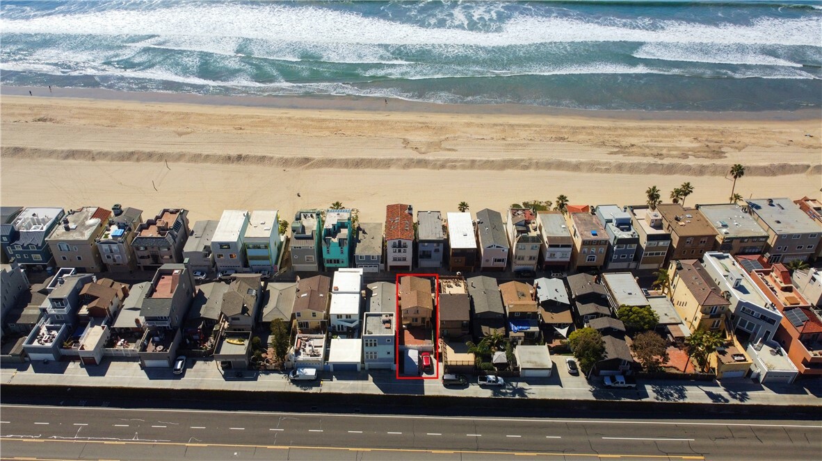 Property Photo: 56 B Surfside Avenue CA 90743