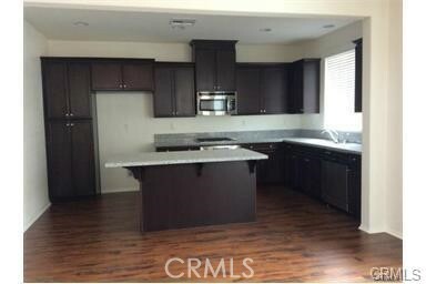 Property Photo: 7076 Luminaire Court CA 92880