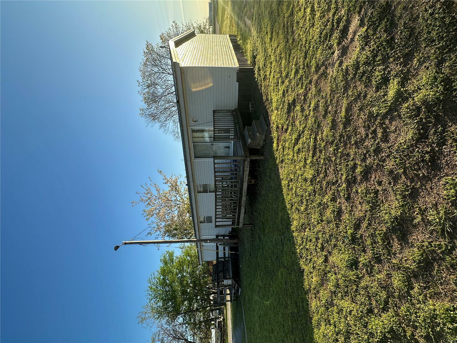 Property Photo: 549 E Outer Rd MO 63801
