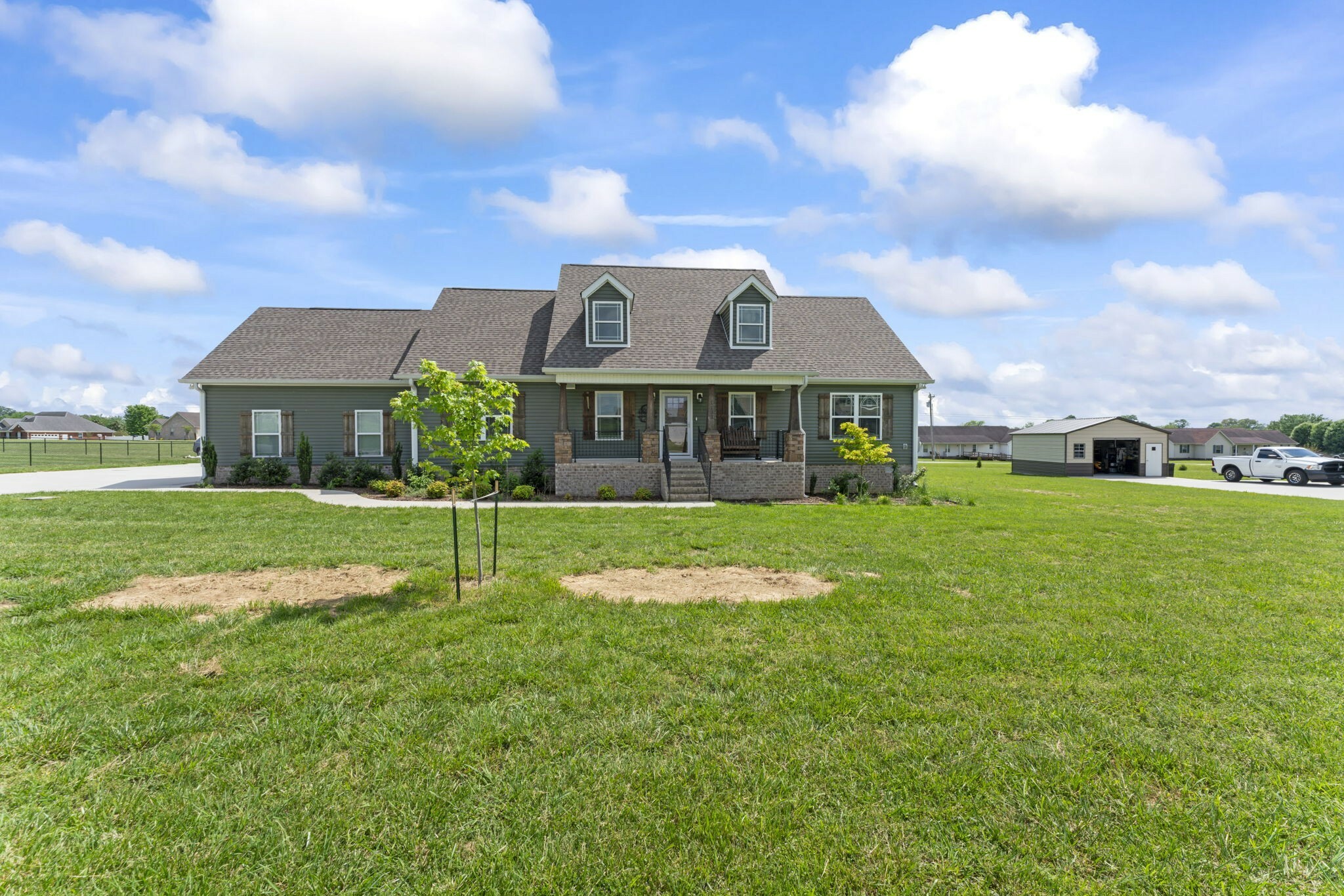 Property Photo: 1132 Richland Farms Dr TN 37355
