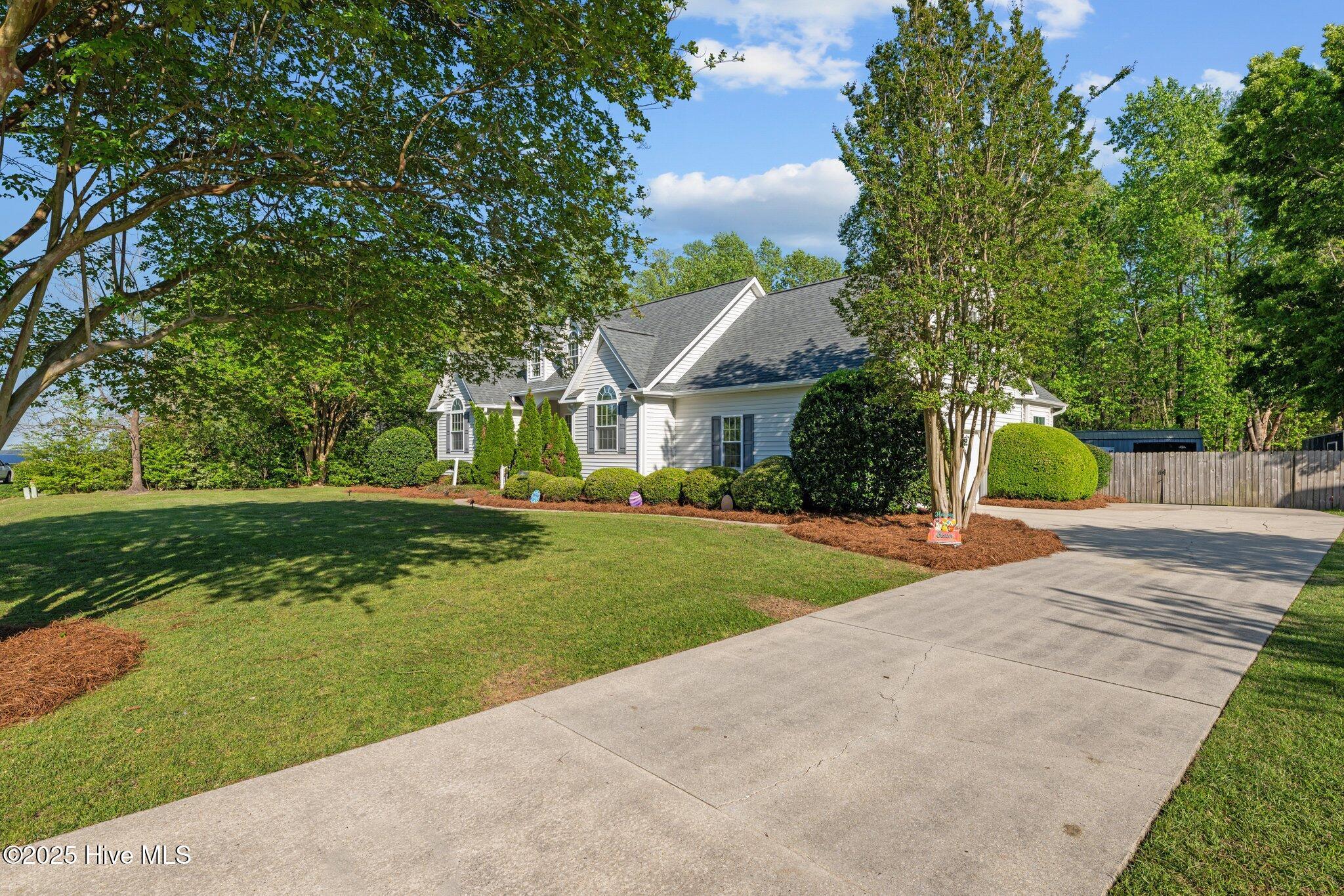 Property Photo: 107 River Bluffs Drive NC 28560