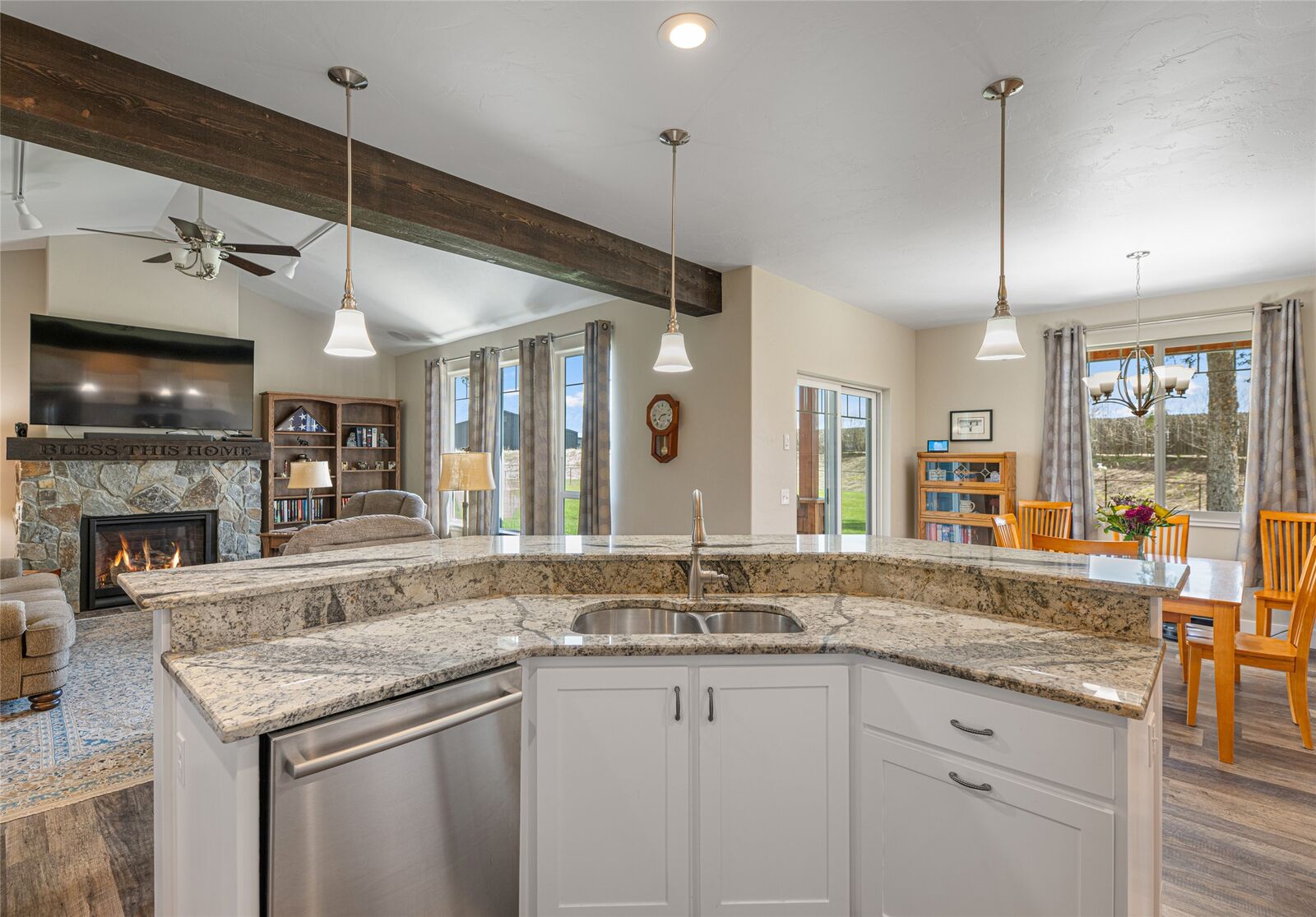 Property Photo: 453 Forest Edge Trail MT 59901