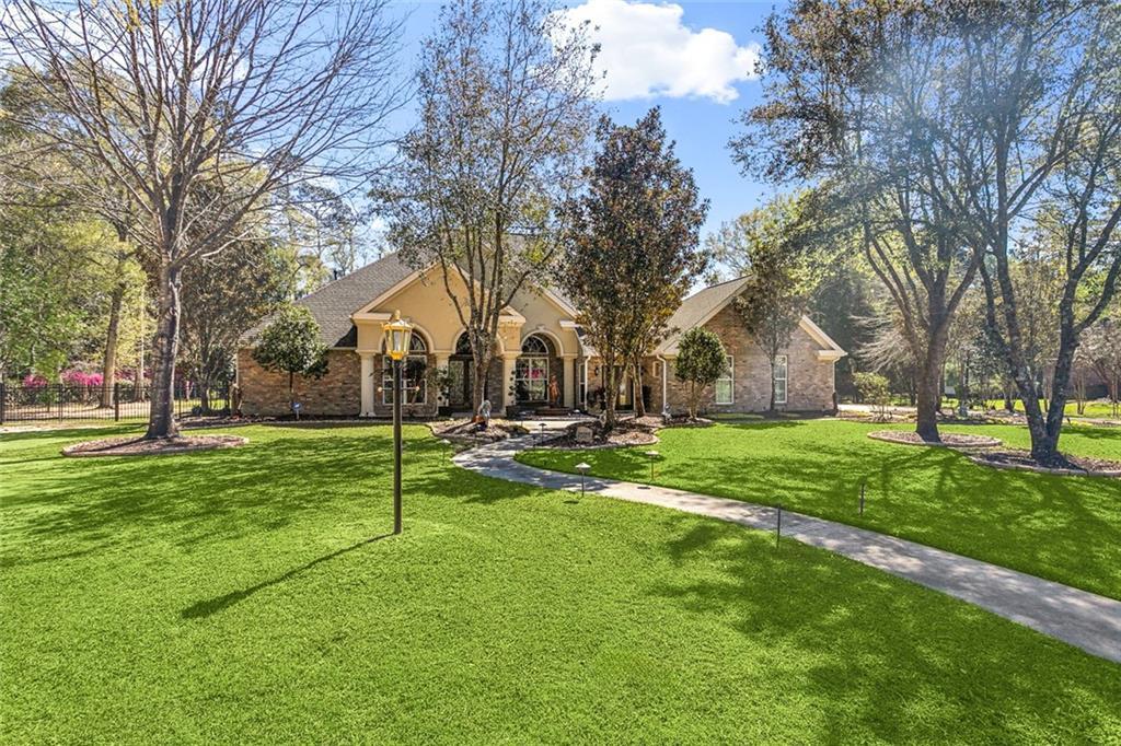 Property Photo: 39308 Magnolia Trace LA 70454
