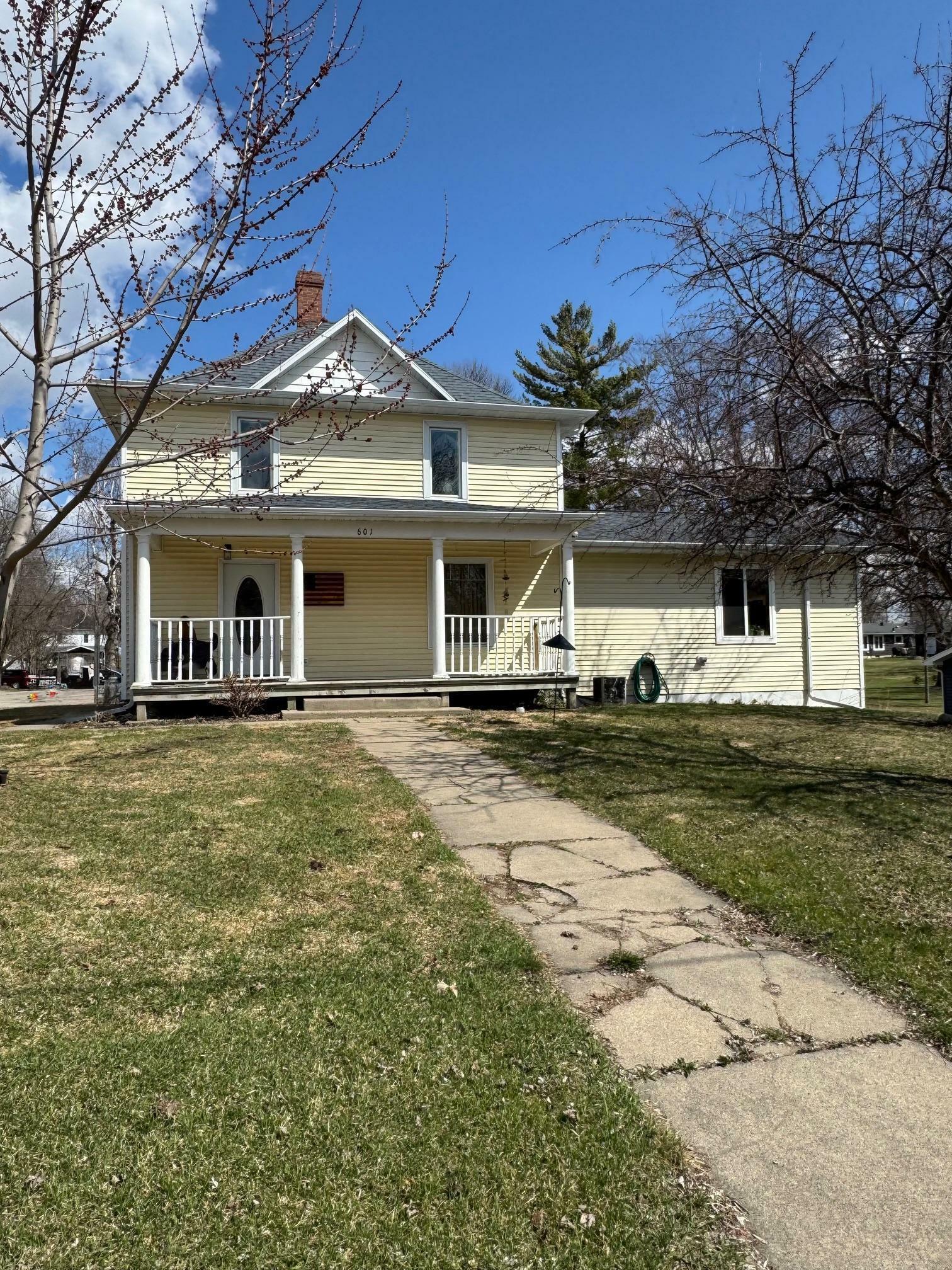 601 Maplewood Drive SE  Pelican Rapids MN 56572 photo