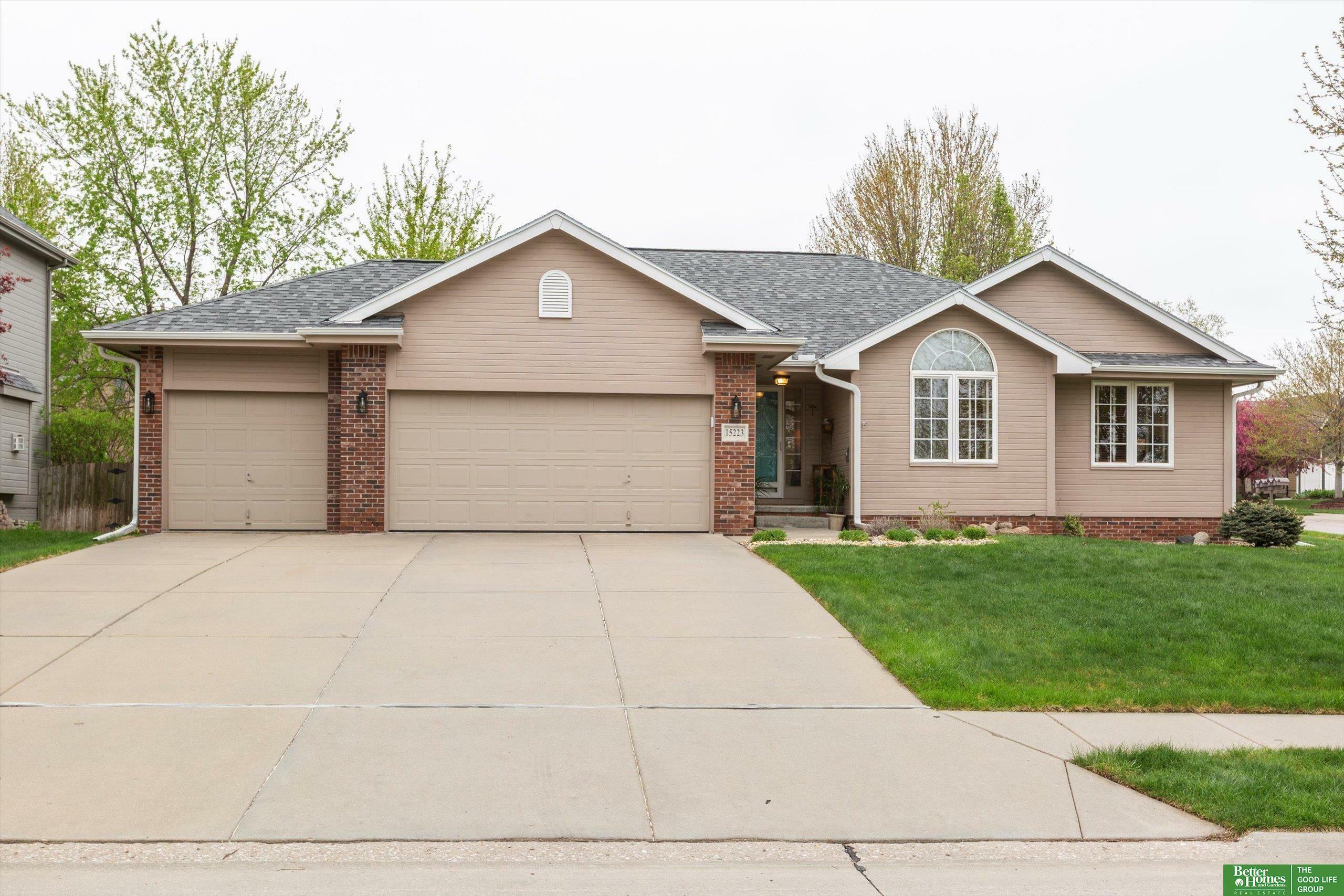 Property Photo: 15223 Bauman Avenue NE 68116