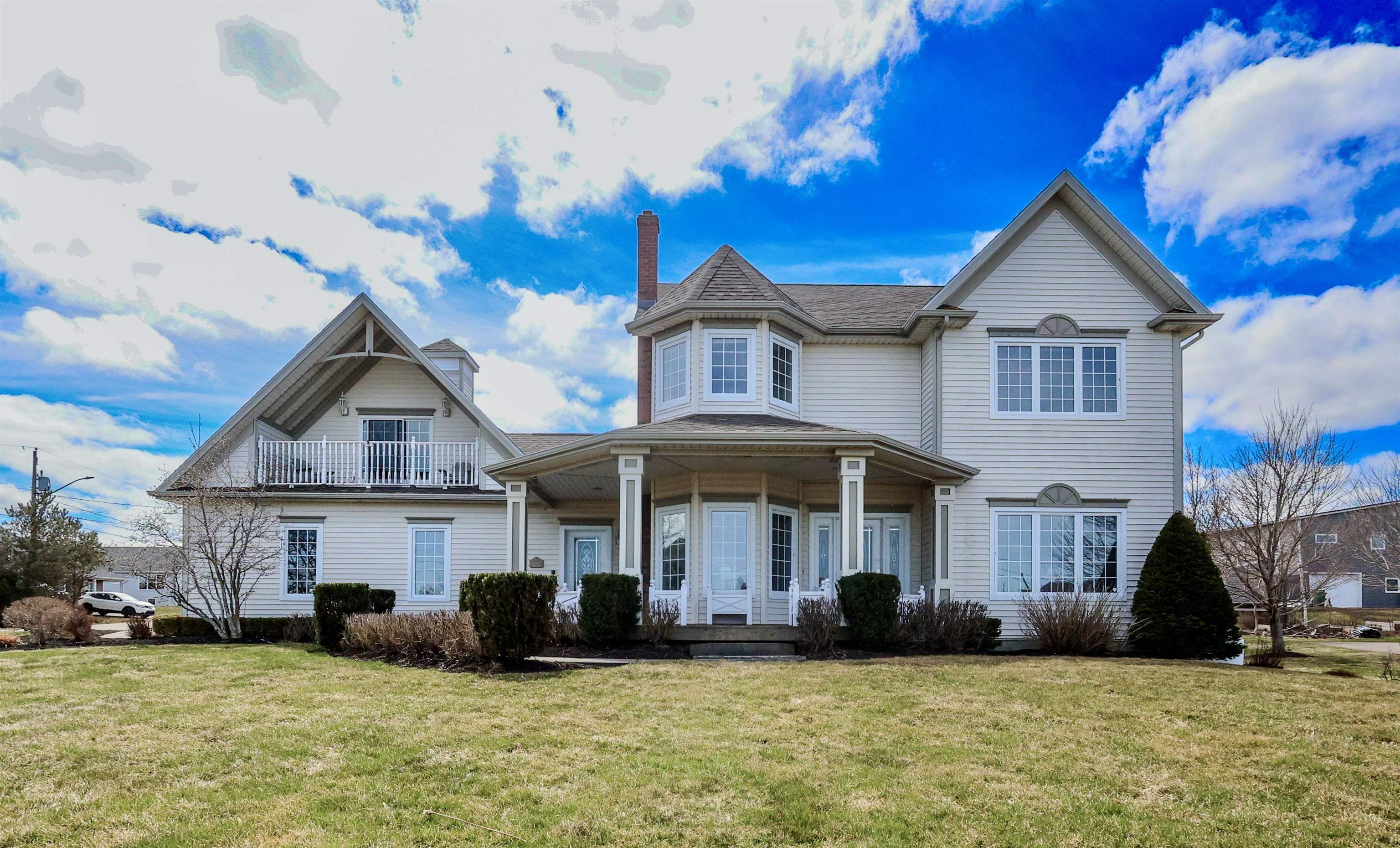 2 Fairfax Drive  Stratford PE C1B 2X4 photo