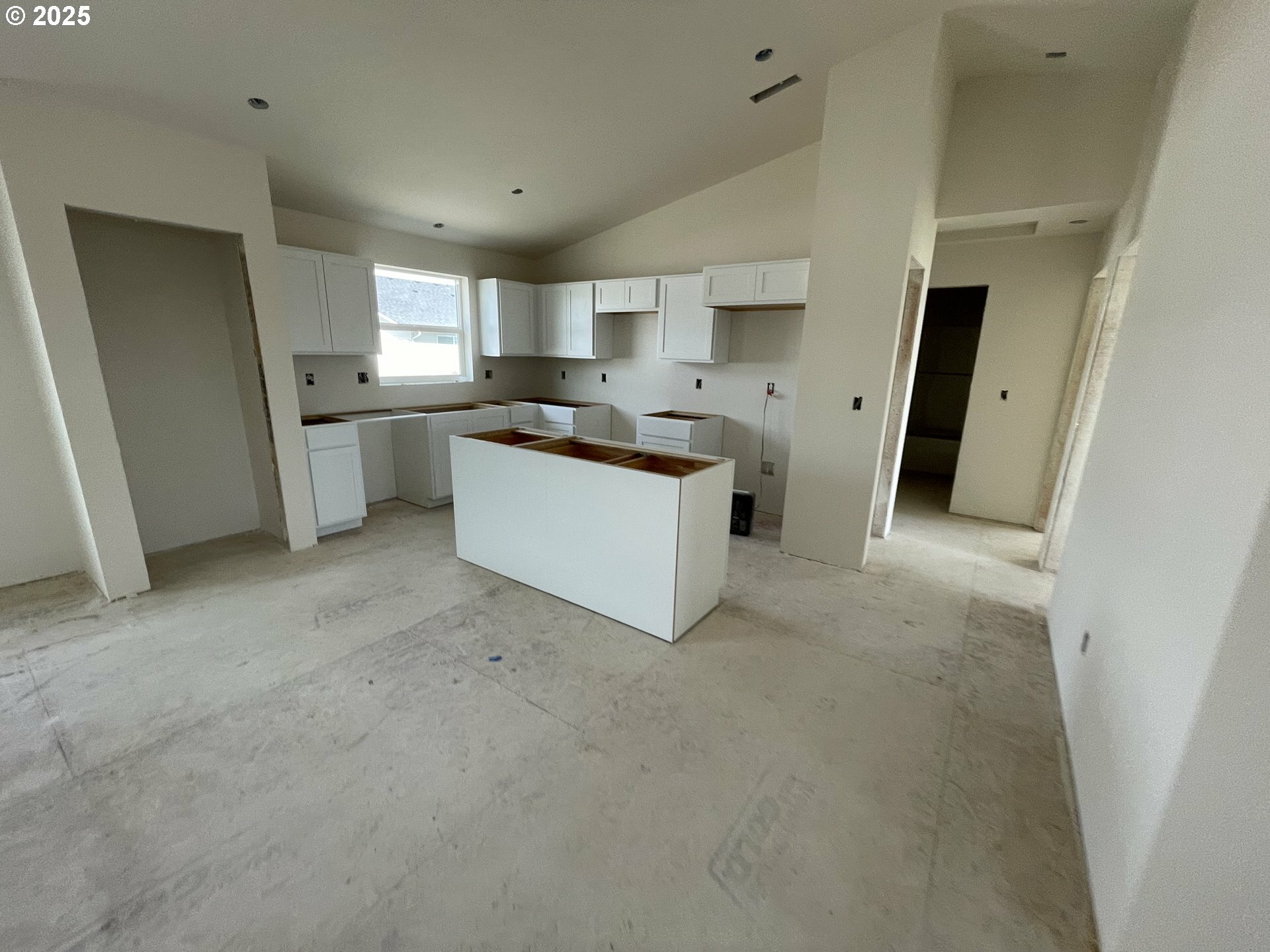 Property Photo: 210 SW Sparrow St OR 97818