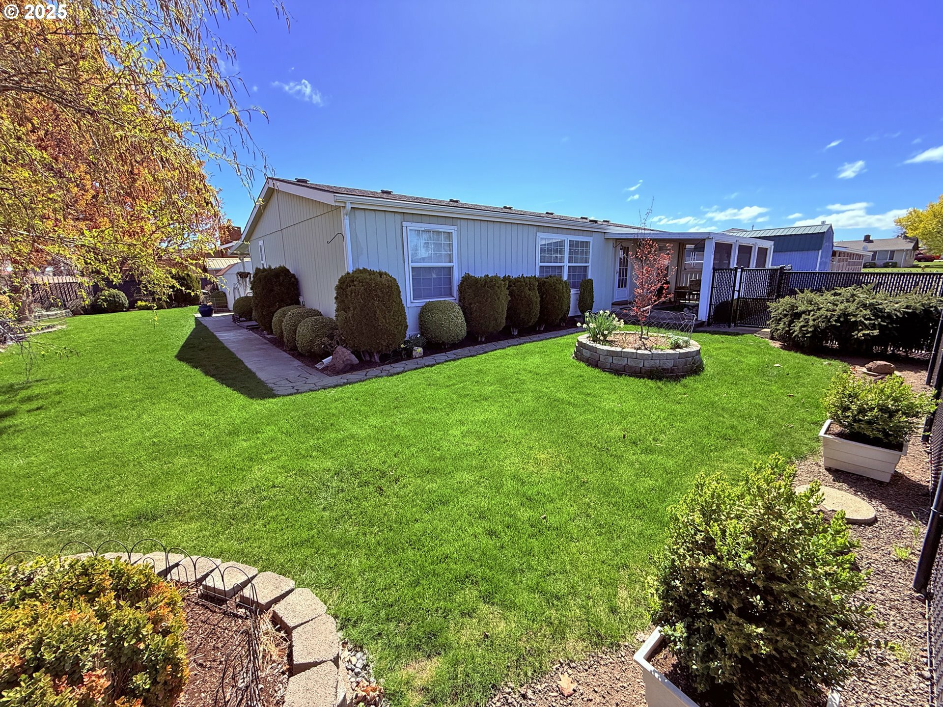 Property Photo: 336 12th Street Ct WA 98620