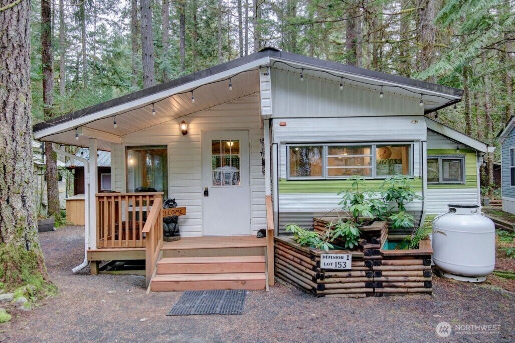 Property Photo:  153 1  Gold Rush Road  WA 98244 