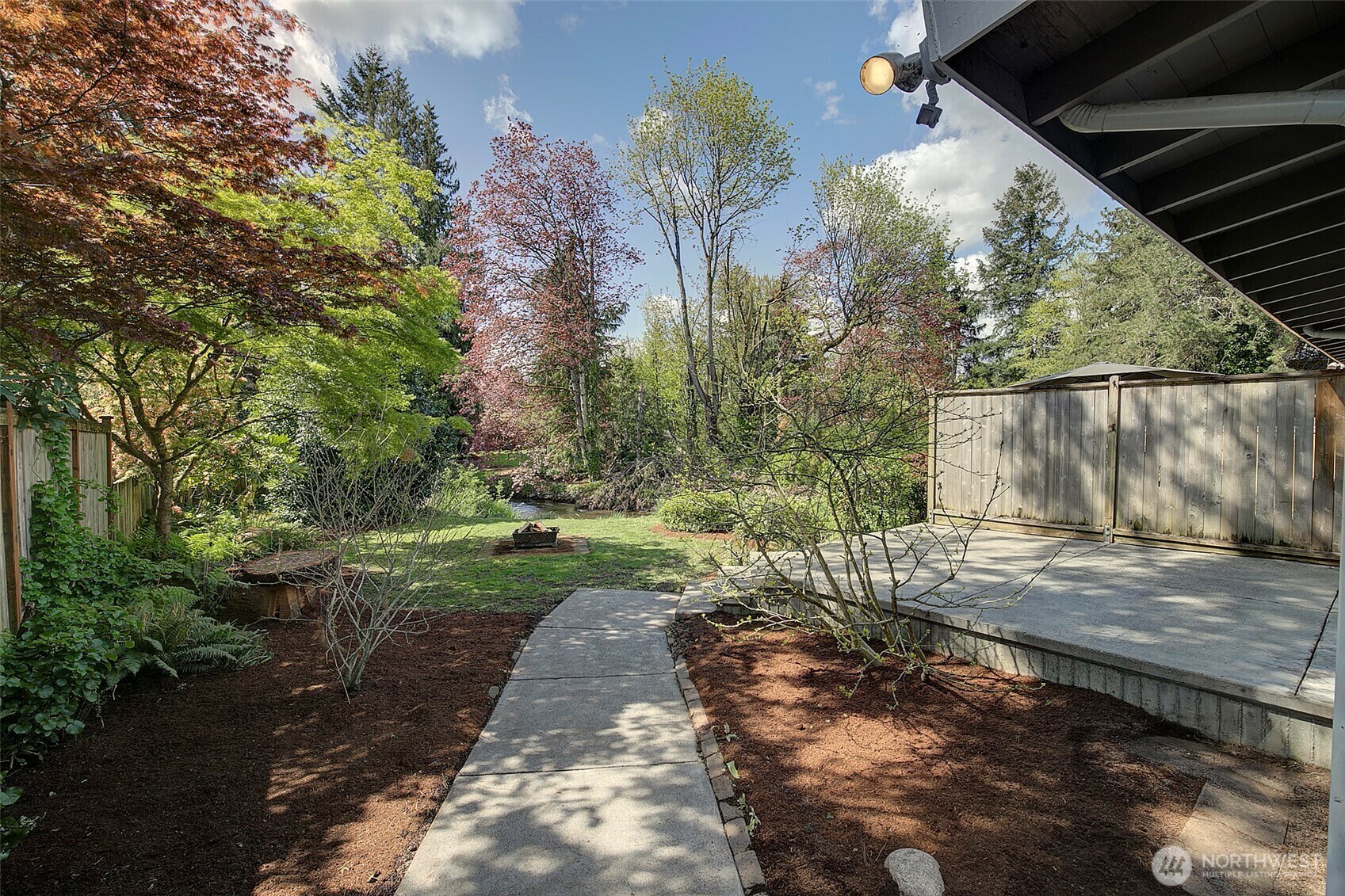 Property Photo: 295 1st Avenue NW WA 98027