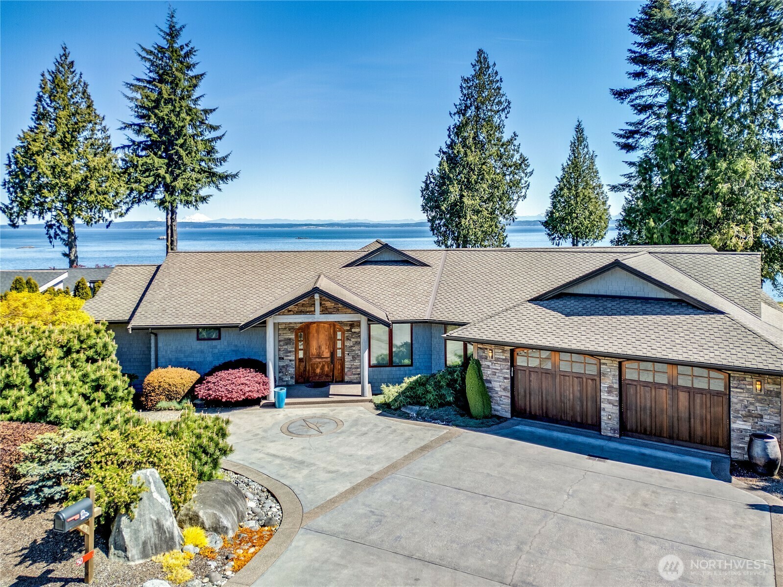 Property Photo: 50 Montgomery Court WA 98365