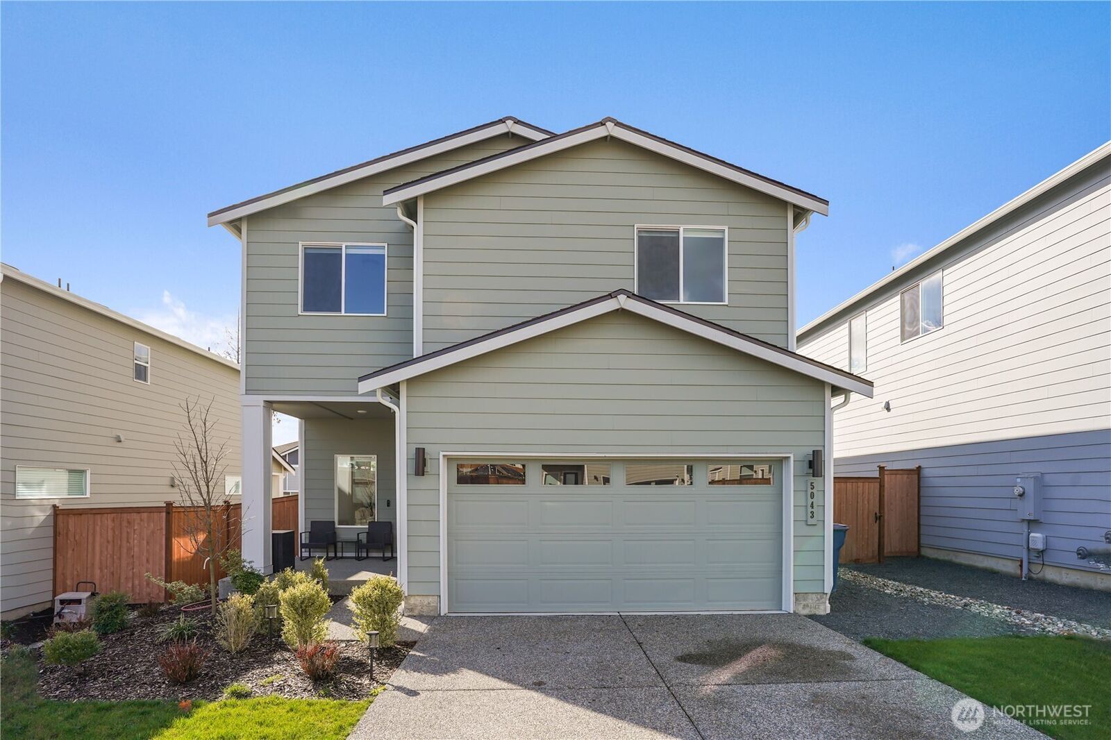 Property Photo: 5043 86th Avenue NE WA 98270