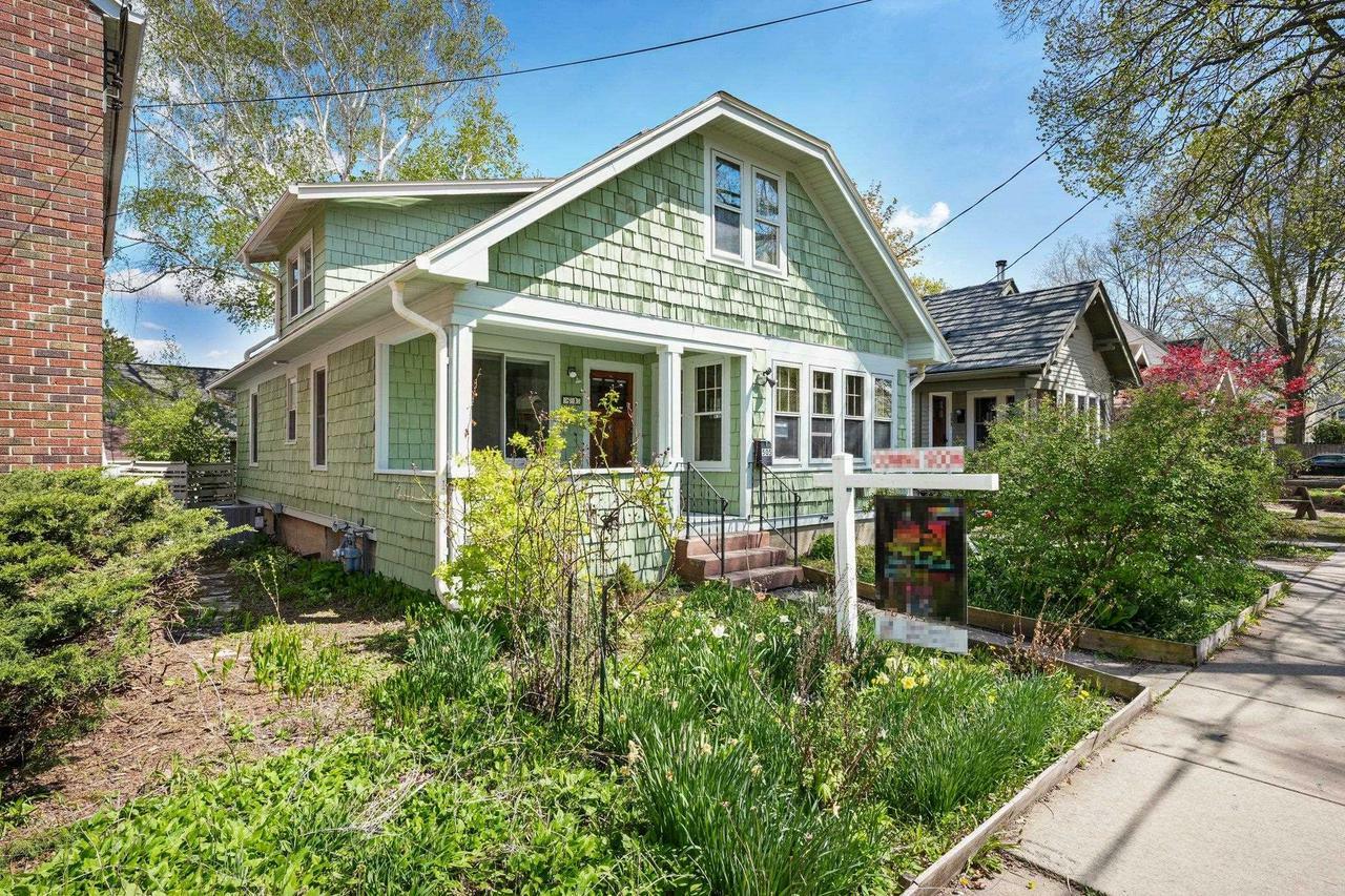 Property Photo: 505 Ludington Avenue WI 53704