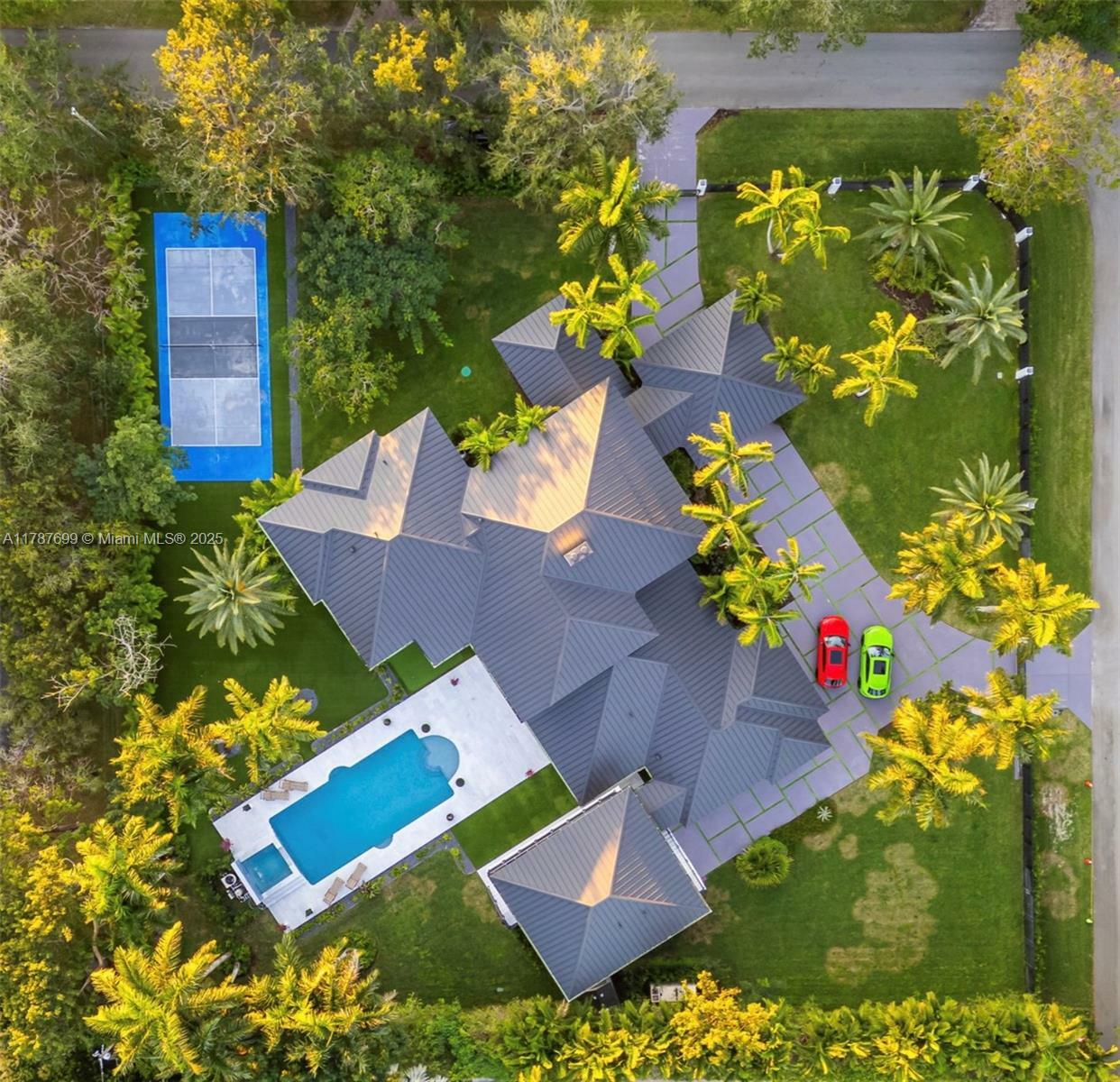 Property Photo: 6290 SW 130th Ter FL 33156